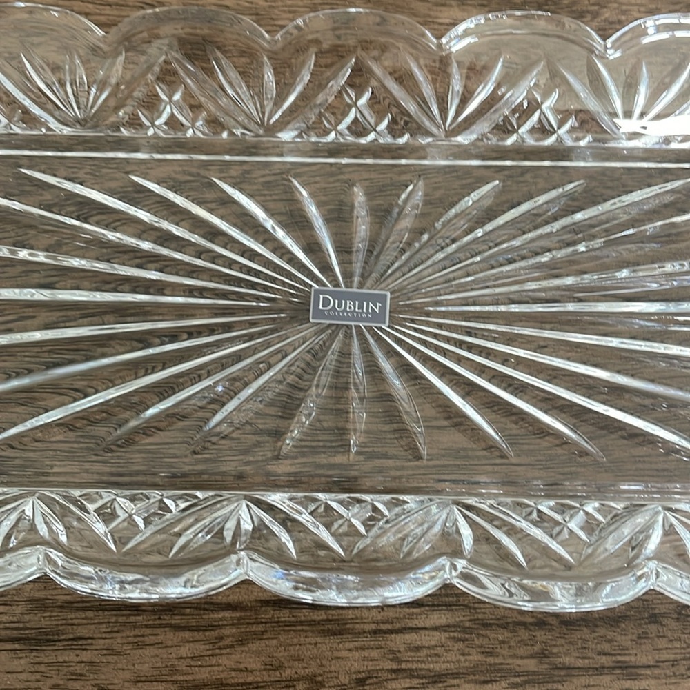 Godinger Art Dublin Clear Glass Crystal Rectangular Tray 16 3/4 x 6 3/4 x 1 1/2 - Picture 4 of 15